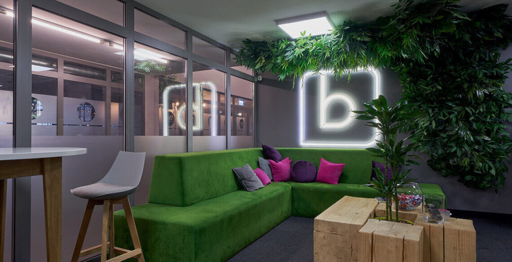 Indi Business Center